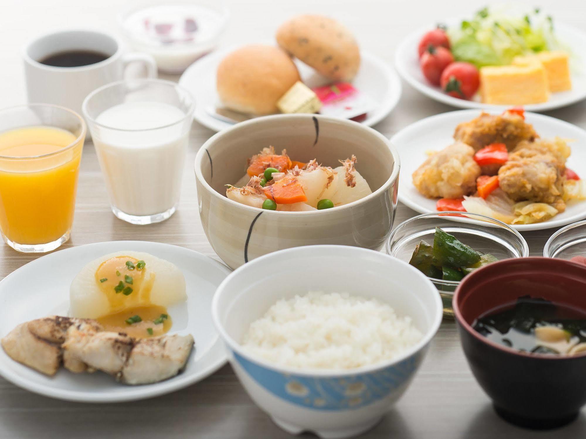 Sotetsu Fresa Inn Yokohama Totsuka Eksteriør bilde